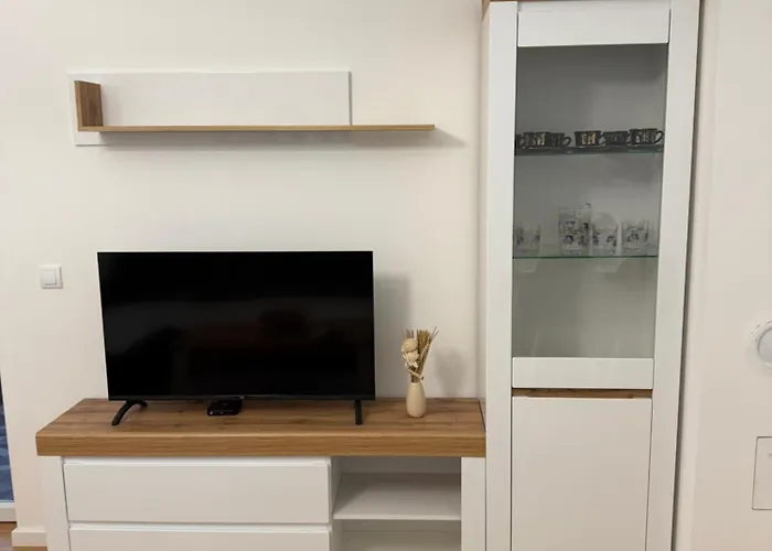 아파트 Sunny Ni